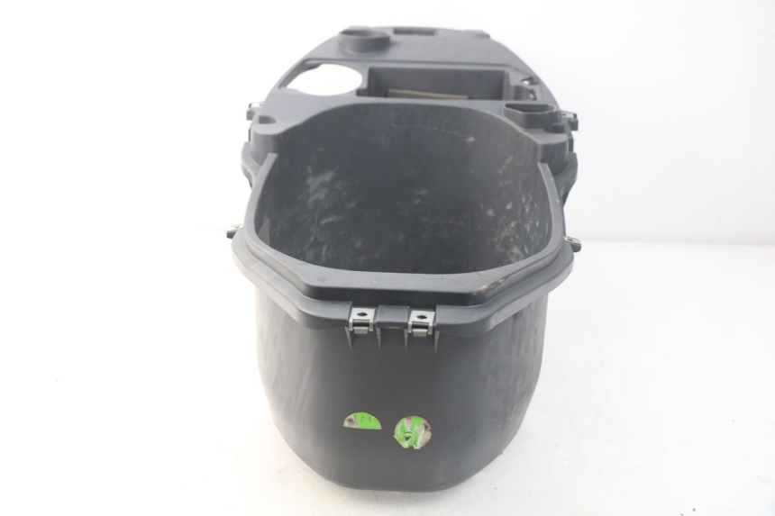photo de ASIENTO COFRE PIAGGIO FLY 2T 50 (2004 - 2017) - Otra perspectiva