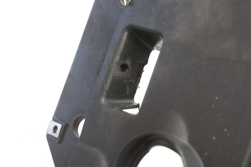photo de ASIENTO COFRE PIAGGIO FLY 2T 50 (2004 - 2017) - Detalles de los puntos de fijación