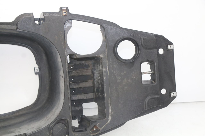 photo de ASIENTO COFRE PIAGGIO FLY 125 (2005 - 2012) - Primer plano técnico