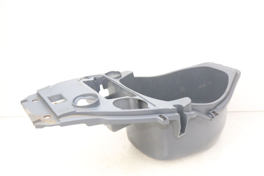 photo de CAJA DEL ASIENTO PIAGGIO FLY 100 (2006 - 2010) - Zoom estado de uso