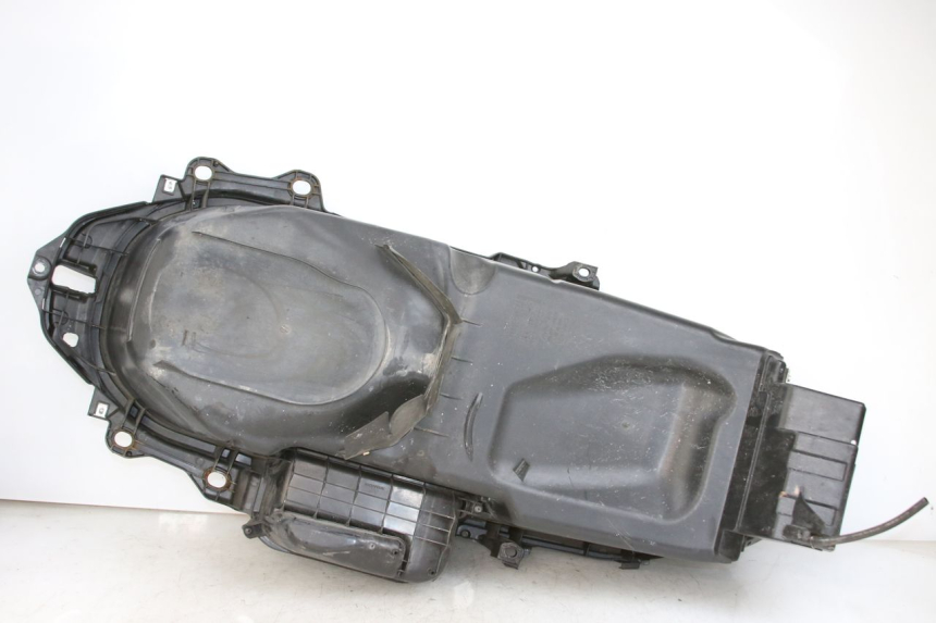 photo de ASIENTO DE ALMACENAMIENTO HONDA FORZA 125 (2015 - 2016) - Zoom estado de uso