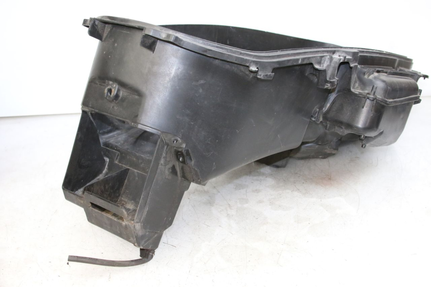 photo de ASIENTO DE ALMACENAMIENTO HONDA FORZA 125 (2015 - 2016) - Detalles de los puntos de fijación