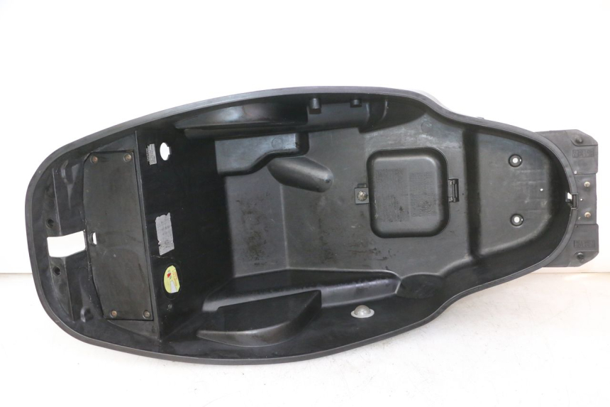 photo de ASIENTO COFRE KYMCO GRAND DINK 125 (2002 - 2007) - Vista principal