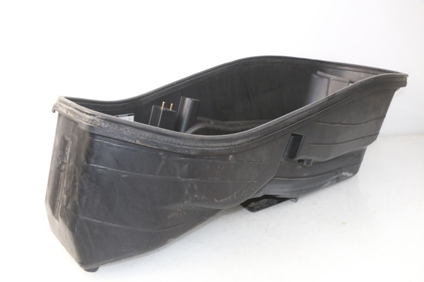 photo de ASIENTO COFRE SYM GTS EFI ABS 125 (2012 - 2016) - Zoom estado de uso