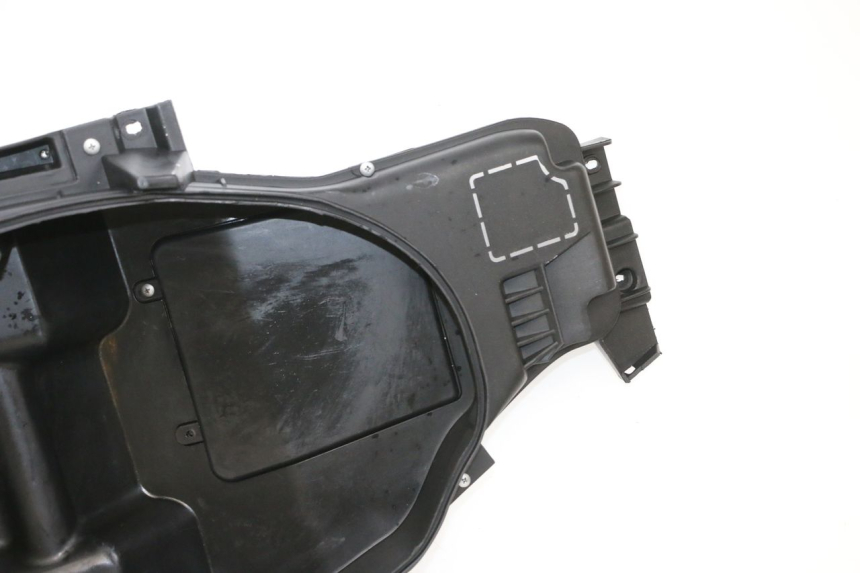 photo de ASIENTO COFRE JM MOTORS GTS 125 (2015 - 2019) - Detalles de los puntos de fijación