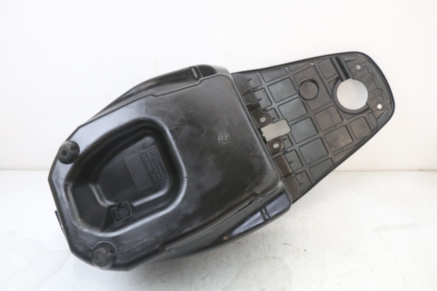 photo de ASIENTO COFRE HONDA NES AROBASE 125 (2000 - 2003) - Recambio usado revisado