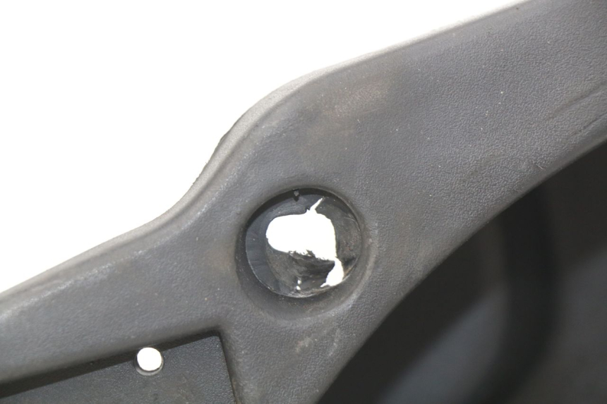 photo de ASIENTO COFRE HAOTIAN HT125T-2 125 - Primer plano técnico