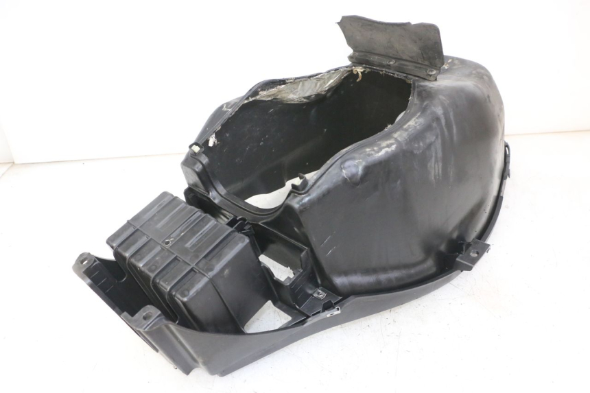 photo de ASIENTO COFRE PIAGGIO IE MP3 YOURBAN 300 (2011 - 2016) - Detalle de la pieza