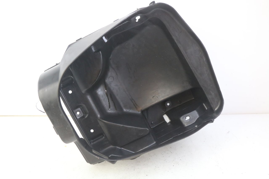 photo de ASIENTO DE ALMACENAMIENTO REVATTO IMPERATOR 125 (2007 - 2015) - Primer plano técnico