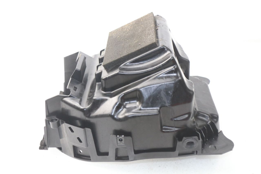photo de ASIENTO COFRE HONDA INTEGRA NC D 750 (2016 - 2018) - Primer plano técnico