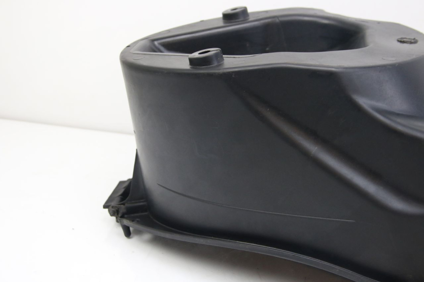 photo de CAJA DEL ASIENTO SYM JET 4 4T 50 (2018 - 2021) - Otra vista del artículo