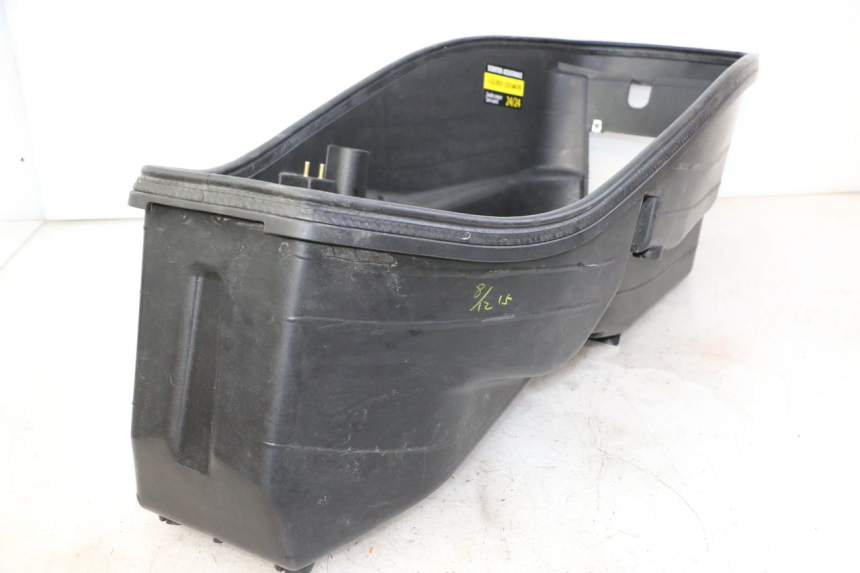 photo de ASIENTO COFRE SYM JOYMAX 125 (2010 - 2017) - Primer plano técnico