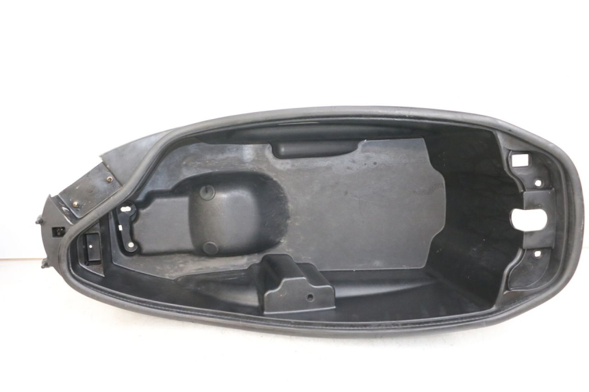 photo de ASIENTO COFRE SYM JOYRIDE EVO 125 (2009 - 2016) - Otra perspectiva