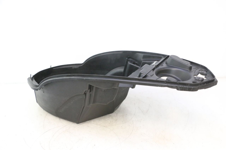 photo de ASIENTO COFRE PEUGEOT KISBEE 4T 50 (2023 - 2026) - Zoom sobre los componentes