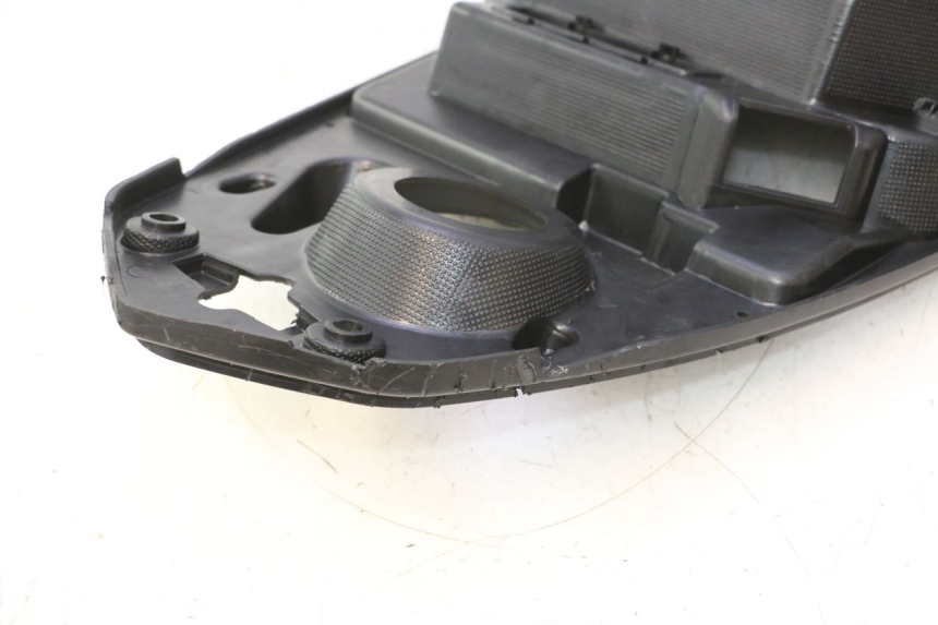 photo de ASIENTO COFRE PEUGEOT KISBEE 4T 50 (2023 - 2026) - Otra perspectiva