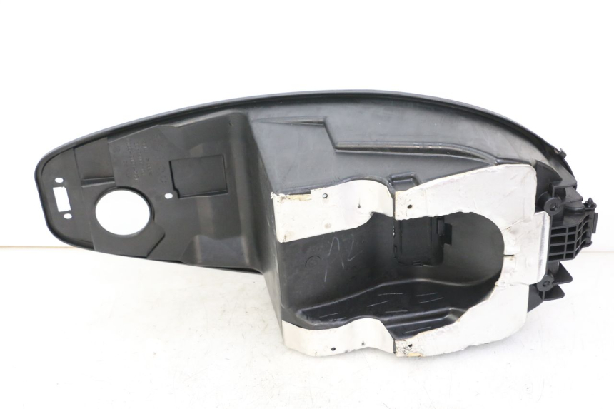 photo de ASIENTO COFRE KYMCO PEOPLE S 125 (2000 - 2008) - Zoom estado de uso