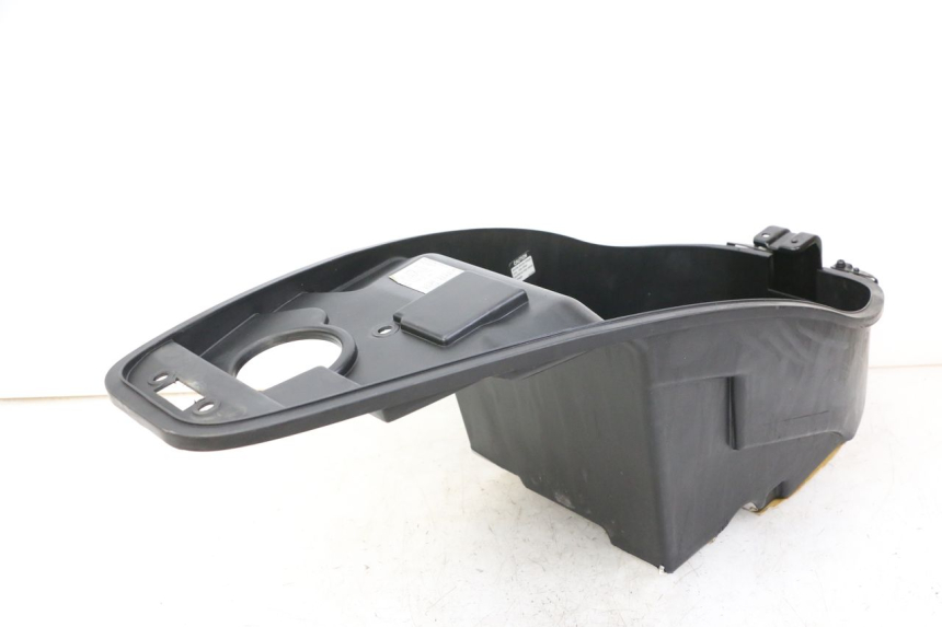 photo de ASIENTO COFRE KYMCO PEOPLE S 125 (2000 - 2008) - Primer plano técnico