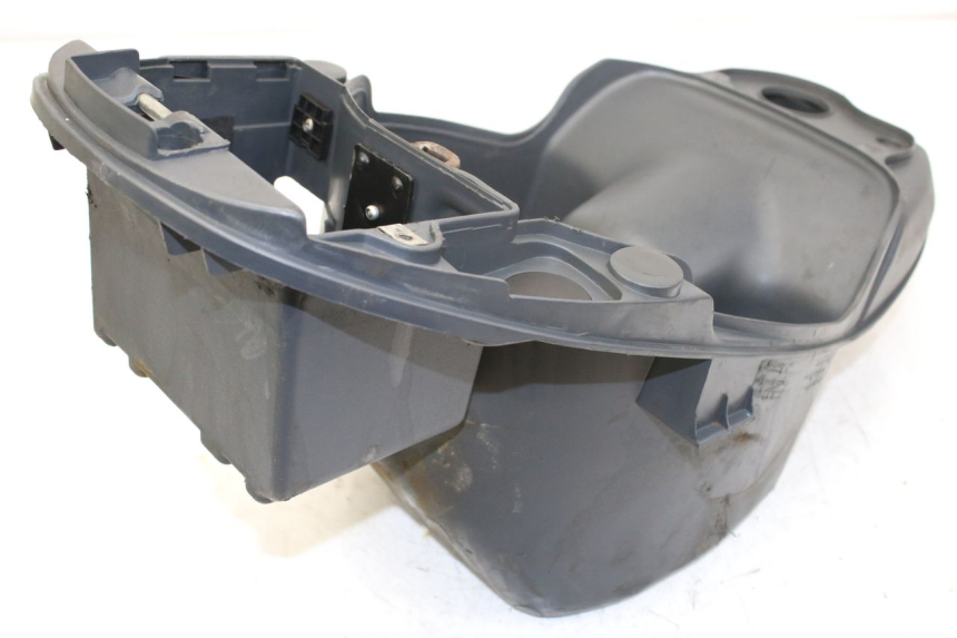 photo de CAJA DEL ASIENTO PIAGGIO LIBERTY 4T 50 (2004 - 2008) - Vista general del producto