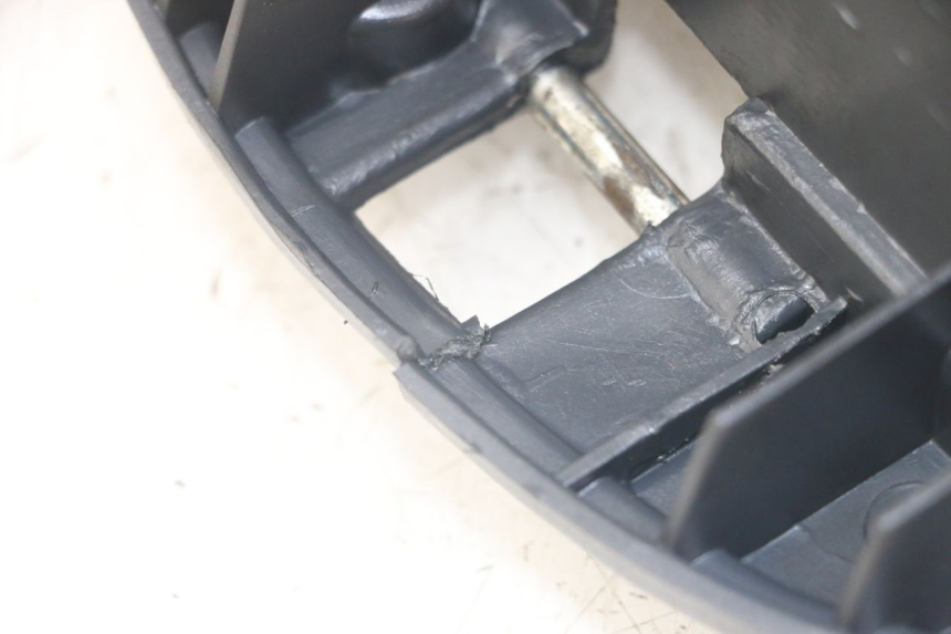 photo de ASIENTO DE ALMACENAMIENTO PIAGGIO LIBERTY 125 (2009 - 2013) - Zoom estado de uso