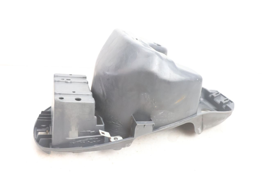 photo de ASIENTO COFRE PIAGGIO LIBERTY 125 (1998 - 2008) - Estado de la superficie y material