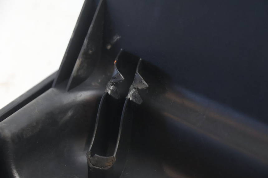 photo de ASIENTO COFRE KYMCO LIKE 125 (2009 - 2016) - Estado de la superficie y material