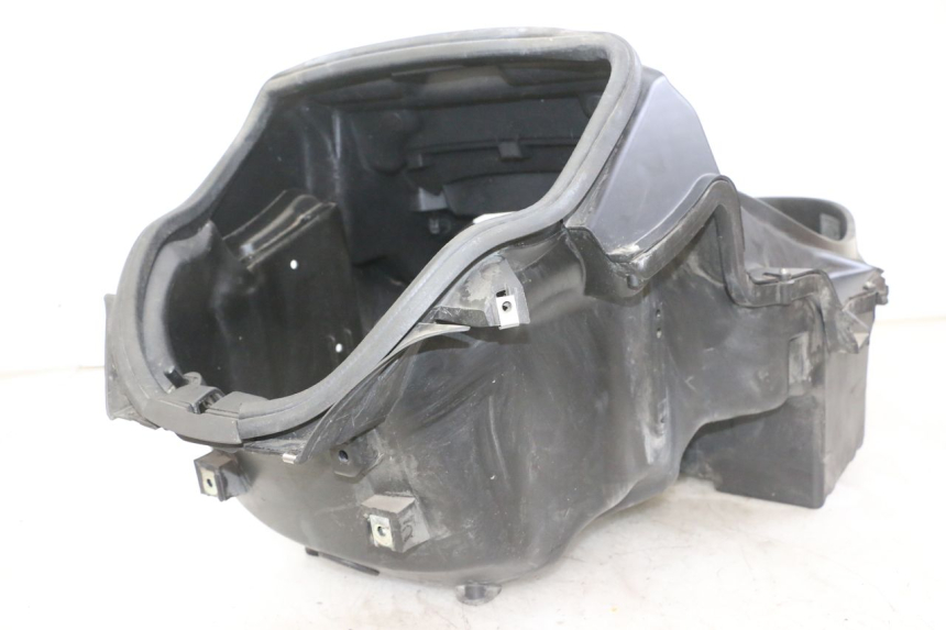 photo de ASIENTO COFRE PIAGGIO MP3 LT 300 (2010 - 2016) - Estado de la superficie y material