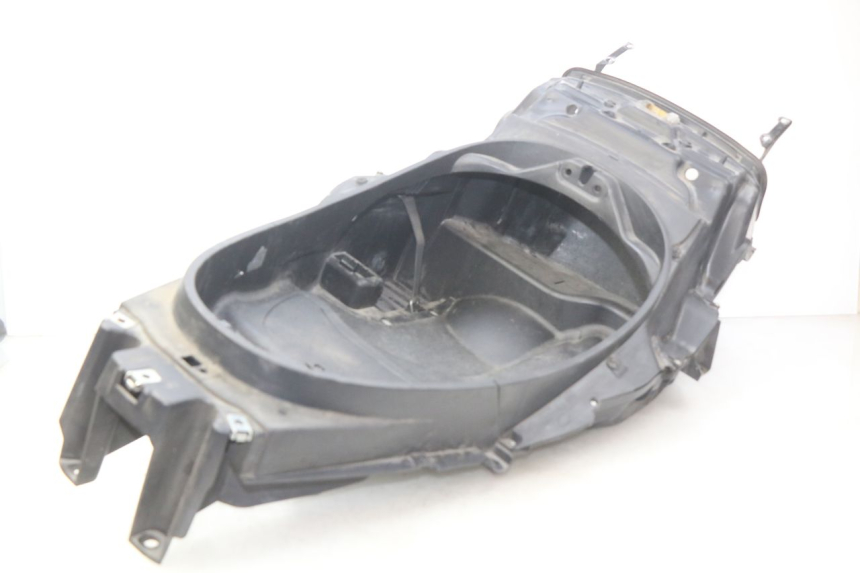 photo de CAJA DEL ASIENTO PIAGGIO MP3 500 (2011 - 2015) - Vista general del producto