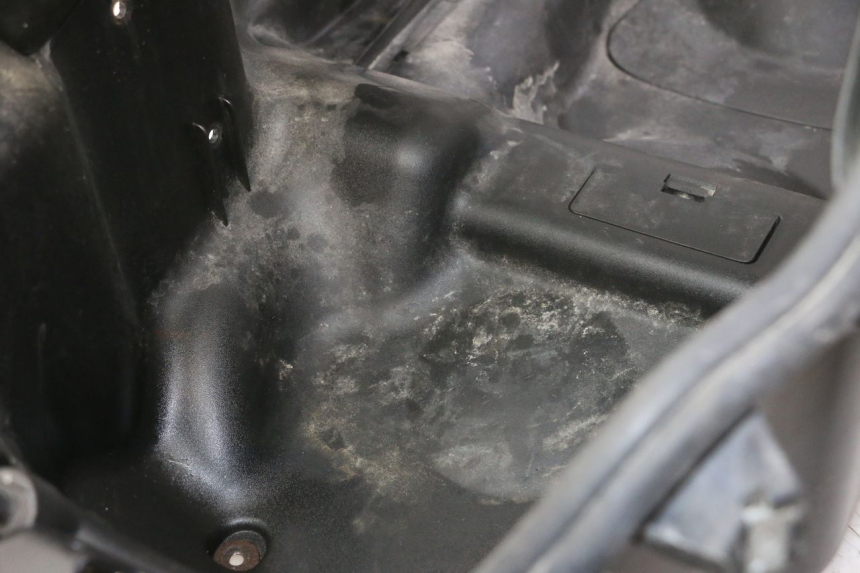 photo de ASIENTO COFRE PIAGGIO MP3 RL 250 (2006 - 2010) - Vista general del producto