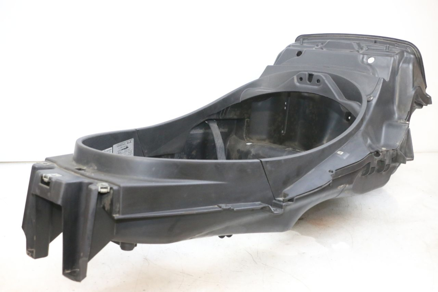 photo de ASIENTO COFRE PIAGGIO MP3 RL 250 (2006 - 2010) - Otra perspectiva