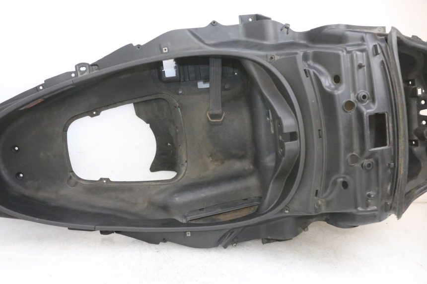 photo de ASIENTO COFRE PIAGGIO MP3 RL 250 (2006 - 2010) - Vista general del producto