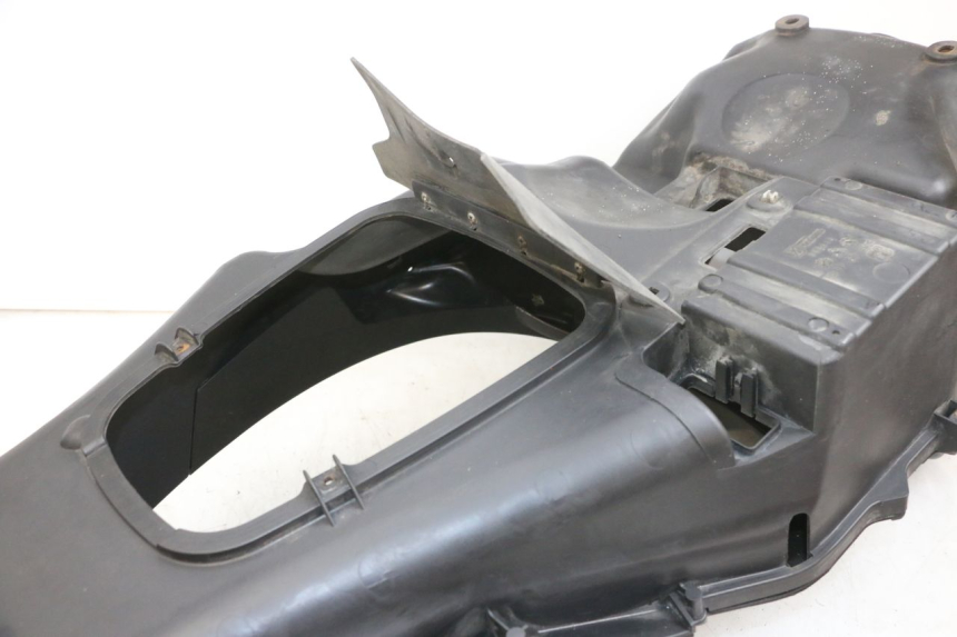 photo de ASIENTO COFRE PIAGGIO MP3 RL 250 (2006 - 2010) - Recambio usado revisado