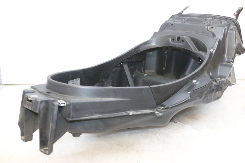 photo de ASIENTO COFRE PIAGGIO MP3 RL 250 (2006 - 2010) - Recambio usado revisado
