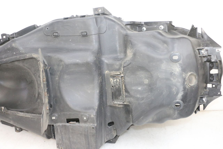 photo de ASIENTO COFRE PIAGGIO MP3 RL 250 (2006 - 2010) - Marcados y referencias originales