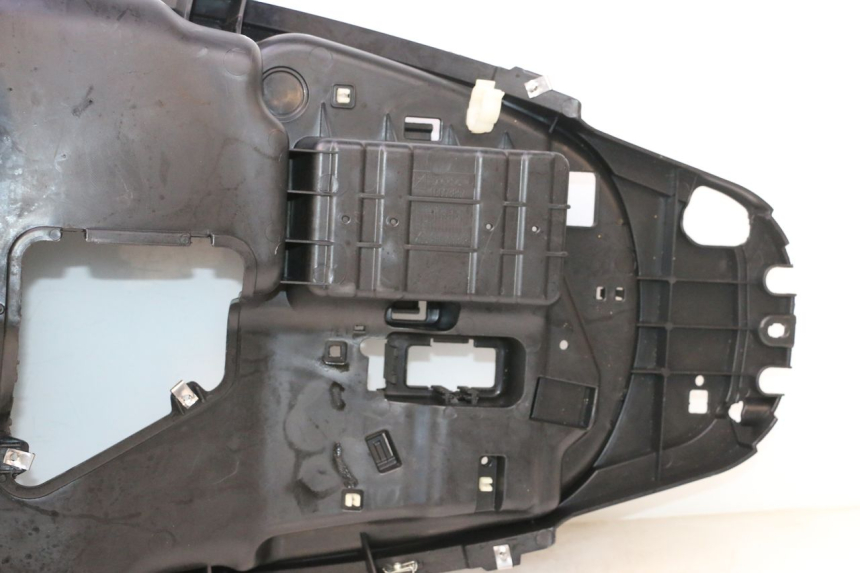 photo de ASIENTO COFRE PIAGGIO MP3 500 (2016 - 2018) - Vista general del producto