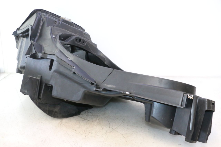 photo de CAJA DEL ASIENTO PIAGGIO MP3 500 (2011 - 2015) - Zoom estado de uso