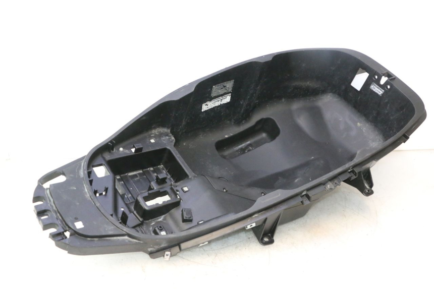 photo de ASIENTO COFRE PIAGGIO MP3 500 (2016 - 2018) - Otra perspectiva
