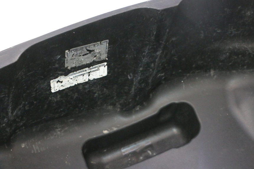 photo de ASIENTO COFRE PIAGGIO MP3 500 (2016 - 2018) - Primer plano técnico
