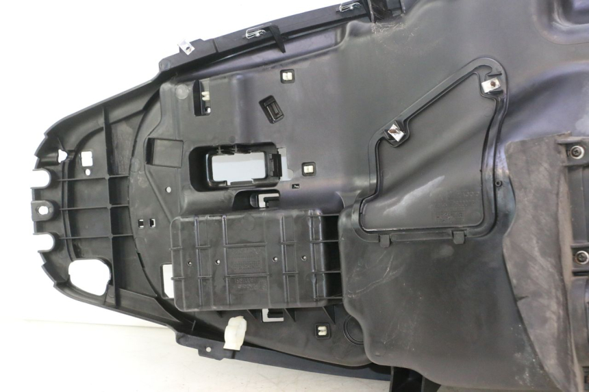 photo de ASIENTO COFRE PIAGGIO MP3 500 (2016 - 2018) - Marcados y referencias originales