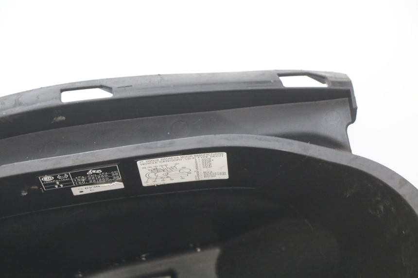photo de CAJA DEL ASIENTO YAMAHA N-MAX NMAX 125 (2017 - 2020) - Marcados y referencias originales