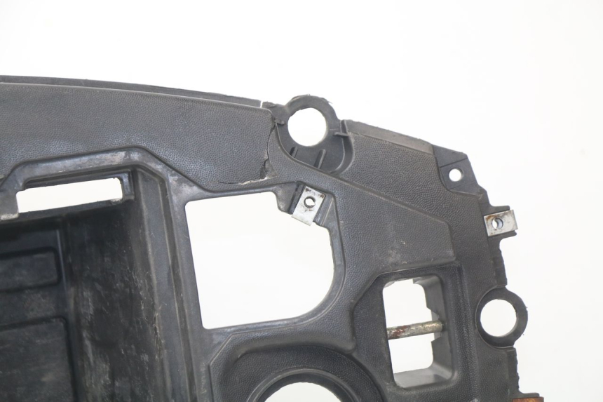 photo de ASIENTO COFRE PIAGGIO NEW TYPHOON 50 (2010 - 2017) - Detalles de los puntos de fijación