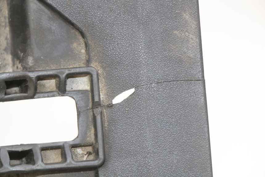 photo de ASIENTO DE ALMACENAMIENTO GILERA NEXUS 125 (2007 - 2009) - Detalle de la pieza