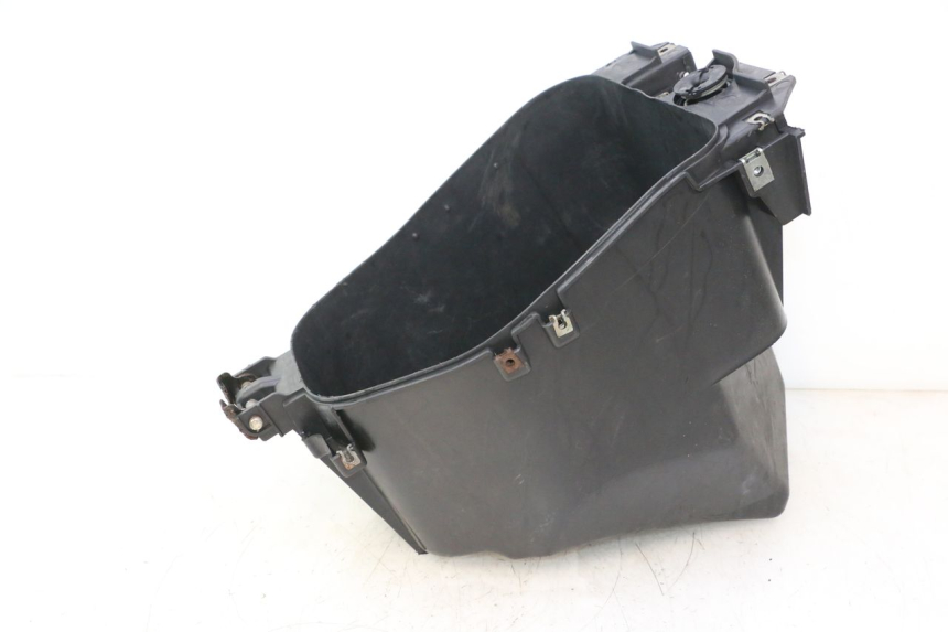 photo de ASIENTO COFRE MBK NITRO 50 (2004 - 2008) - Enfoque en la estructura