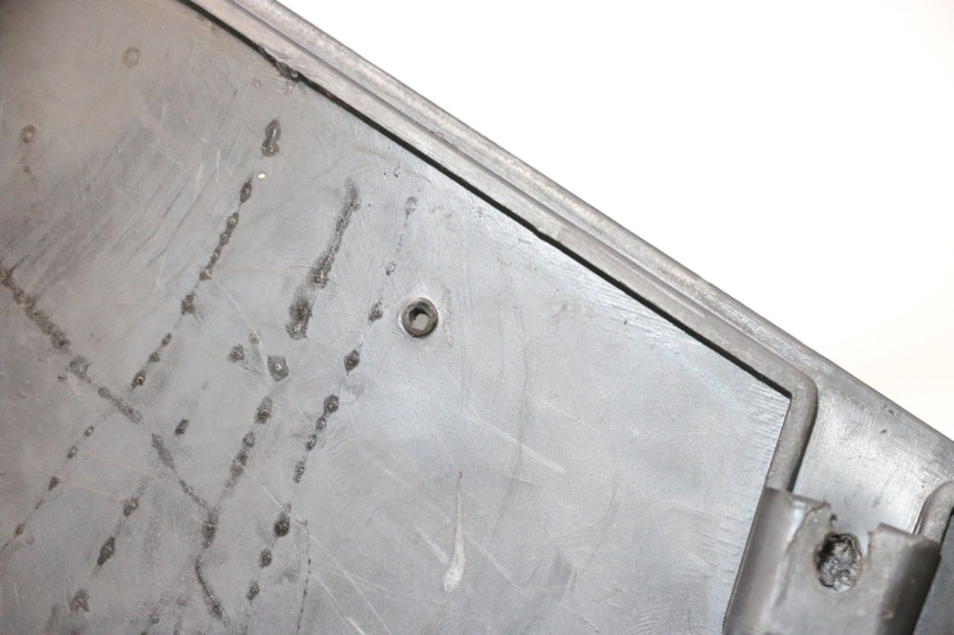 photo de ASIENTO COFRE MBK NITRO 50 (2004 - 2008) - Zoom estado de uso