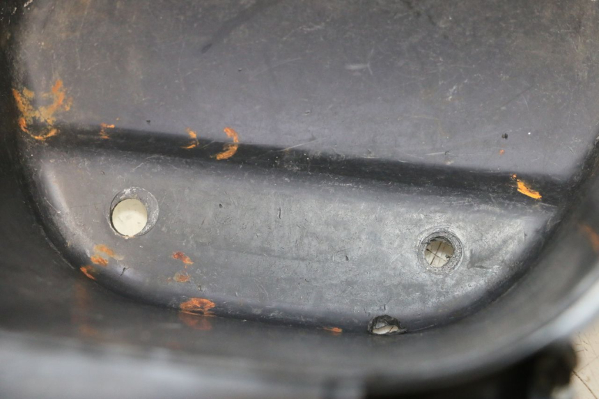 photo de ASIENTO COFRE MBK NITRO 50 (2004 - 2008) - Detalles de los puntos de fijación