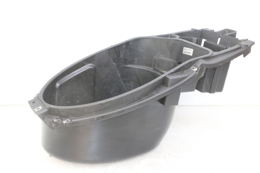 photo de ASIENTO COFRE PIAGGIO NRG POWER PUREJET 50 (2018 - 2021) - Detalles de los puntos de fijación