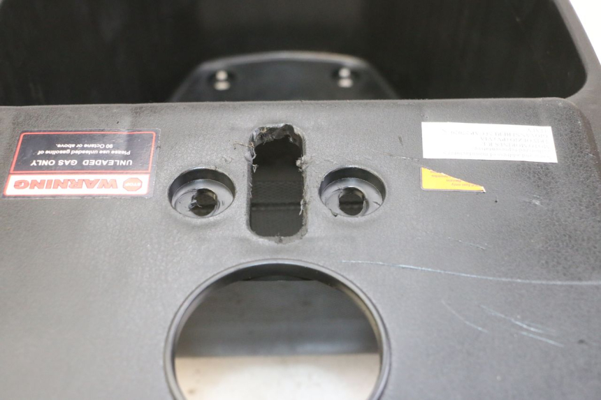 photo de ASIENTO COFRE JM MOTORS OLDIES GT 4T 50 (2018 - 2025) - Detalle de la pieza