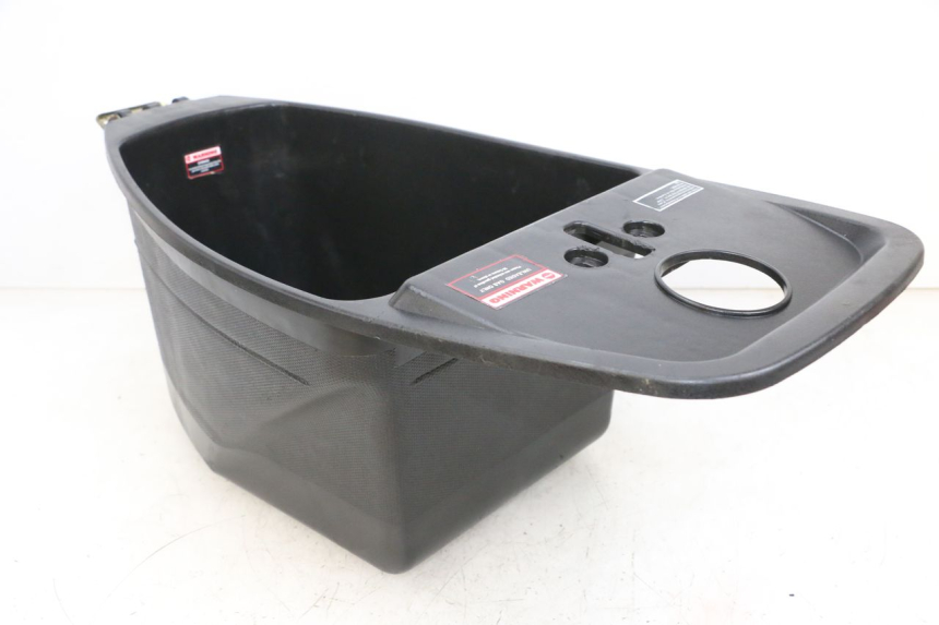 photo de ASIENTO COFRE JM MOTORS OLDIES GT 4T 50 (2018 - 2025) - Primer plano técnico