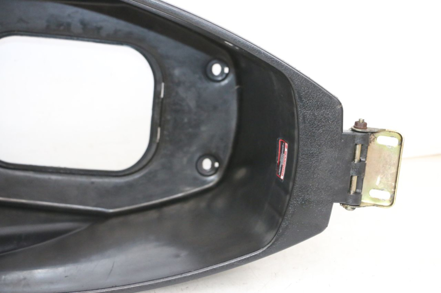 photo de ASIENTO COFRE JM MOTORS OLDIES GT 4T 50 (2018 - 2025) - Estado de la superficie y material