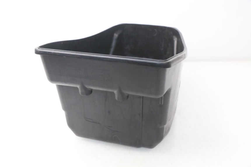 photo de ASIENTO DE ALMACENAMIENTO SYM ORBIT 2 4T 50 (2008 - 2017) - Primer plano técnico