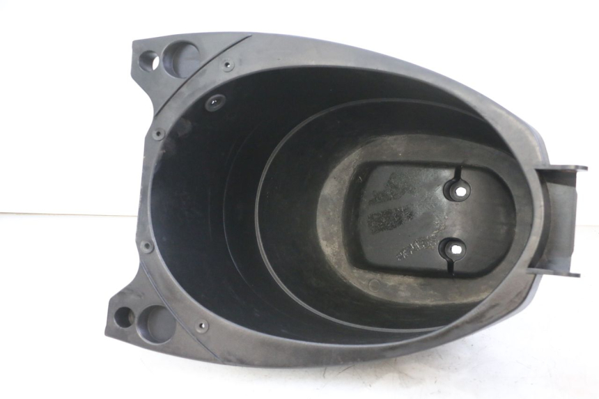 photo de ASIENTO COFRE MBK OVETTO 4T 50 (2008 - 2016) - Primer plano técnico